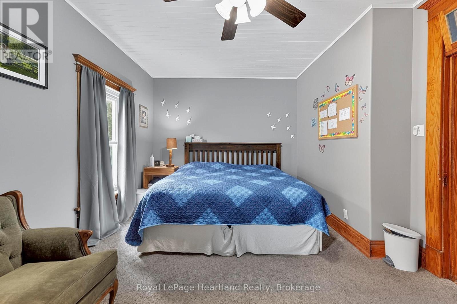 14 Elgin Avenue E, Goderich (Goderich (Town)), ON - Indoor Photo Showing Bedroom