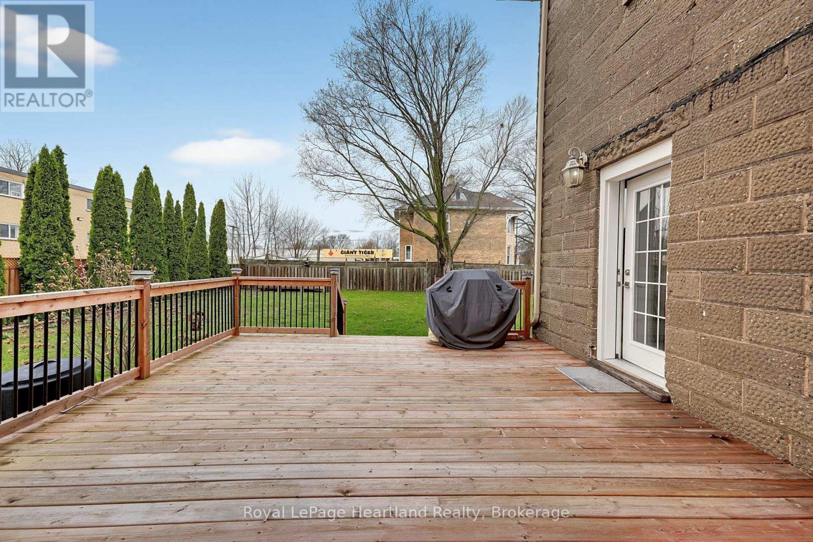 14 Elgin Avenue E, Goderich (Goderich (Town)), ON - Outdoor With Deck Patio Veranda With Exterior