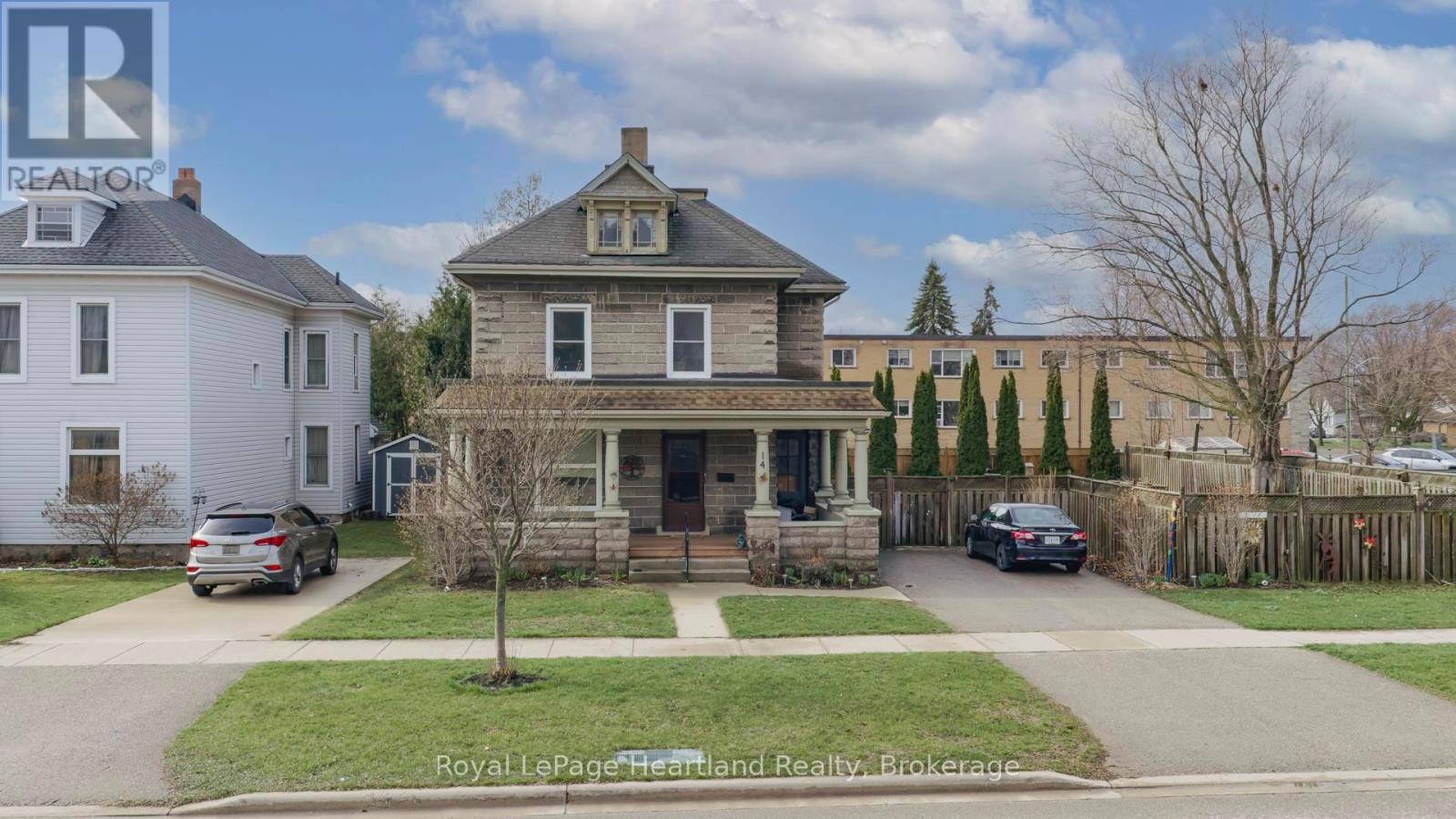 14 Elgin Avenue E, Goderich (Goderich (Town)), ON - Outdoor With Facade