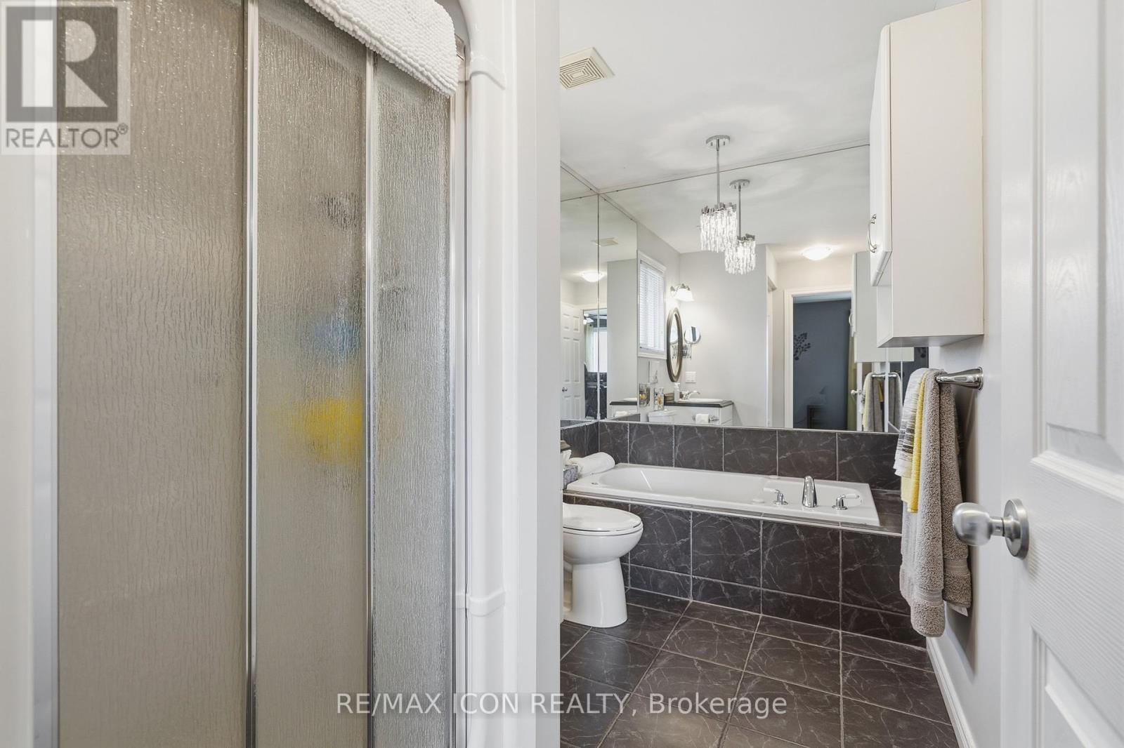 53 Augusta Crescent, St. Thomas, ON - Indoor Photo Showing Bathroom