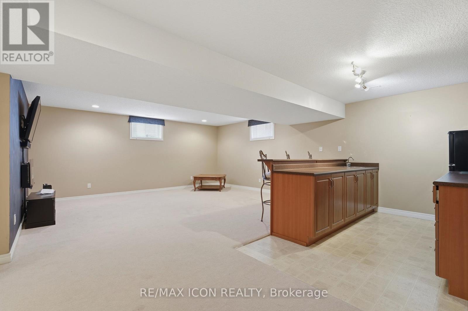 53 Augusta Crescent, St. Thomas, ON - Indoor