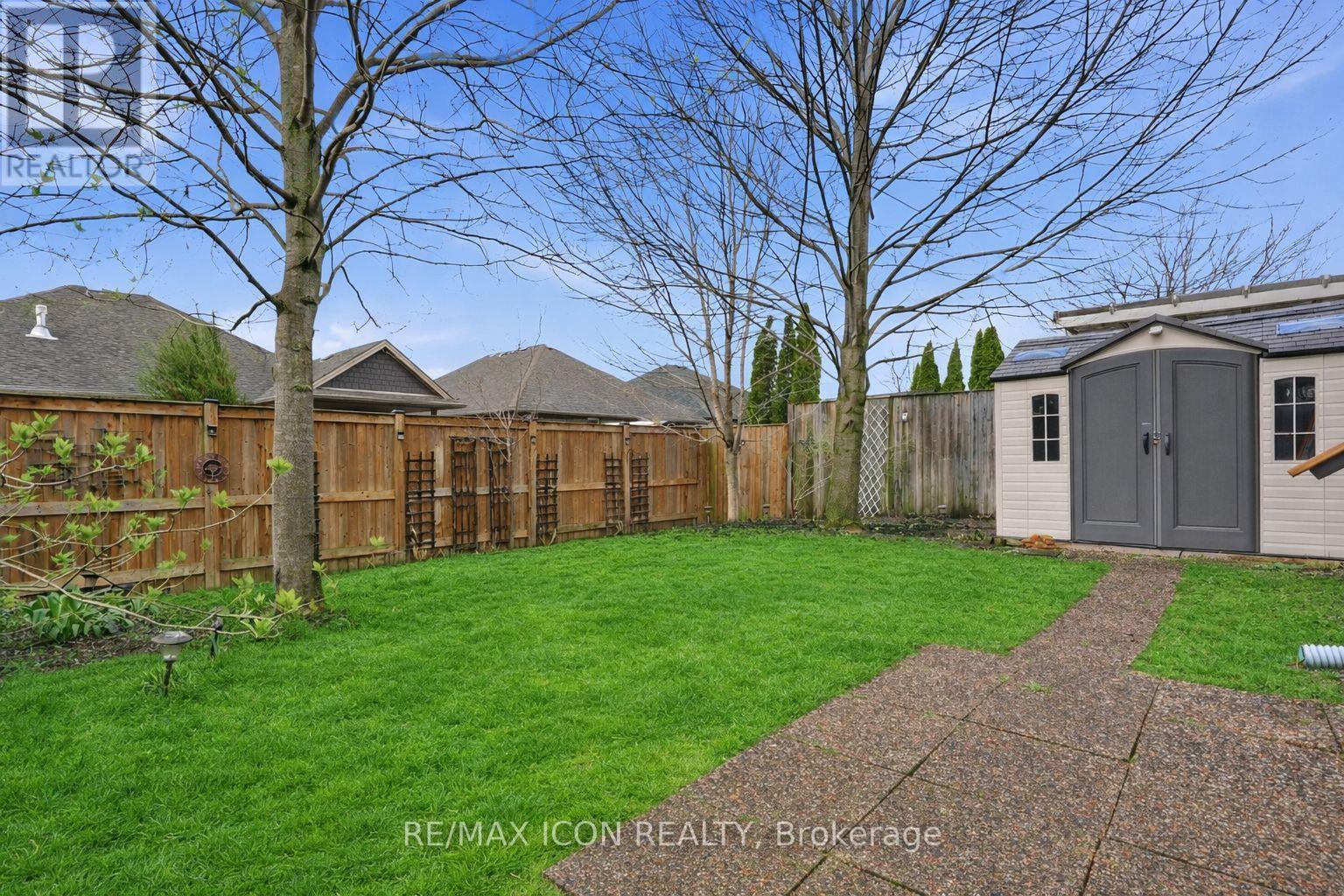 53 Augusta Crescent, St. Thomas, ON - Outdoor