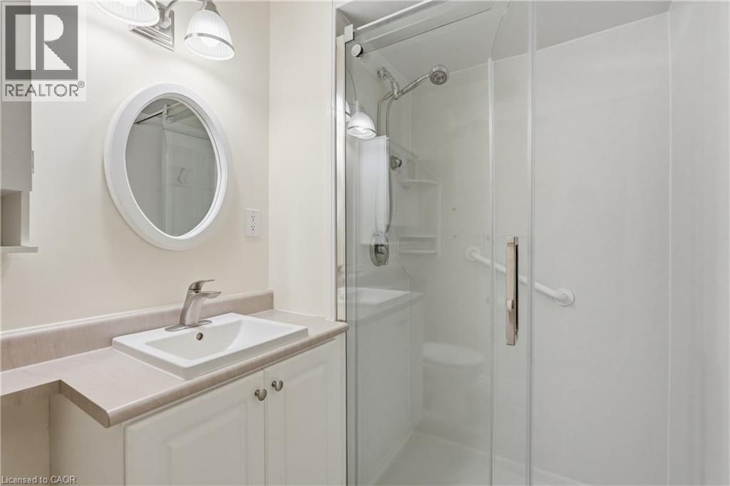55 Berkley Crescent, Simcoe, ON - Indoor Photo Showing Bathroom