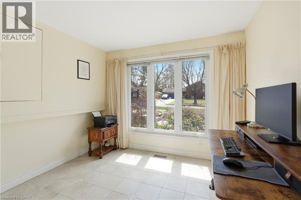 55 Berkley Crescent, Simcoe, ON - Indoor
