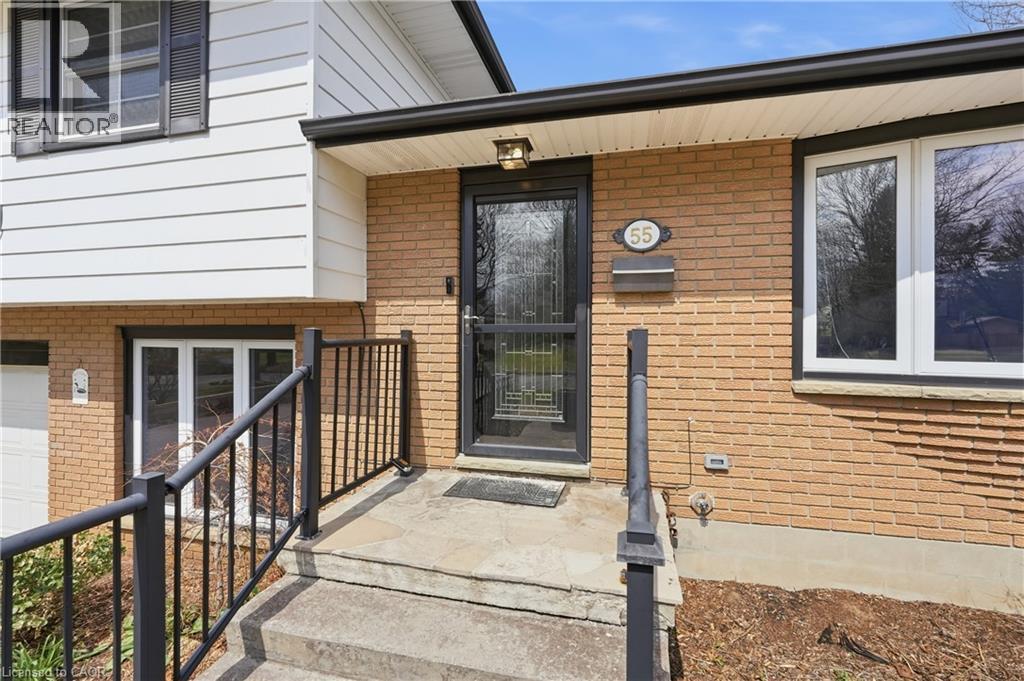 55 Berkley Crescent, Simcoe, ON - Outdoor With Exterior