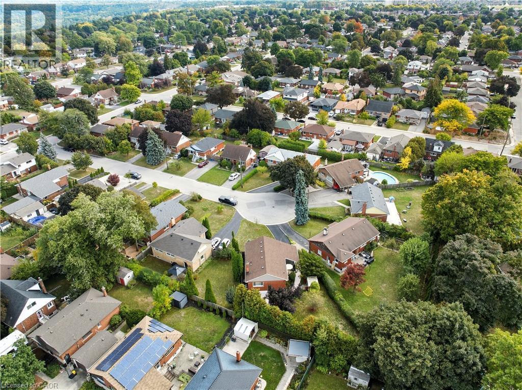 23 Percy Court, Hamilton, ON - Outdoor With View