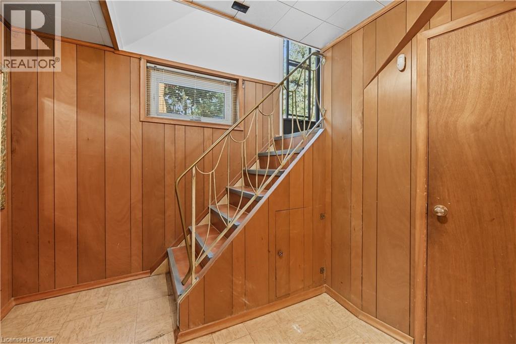 23 Percy Court, Hamilton, ON - Indoor Photo Showing Other Room