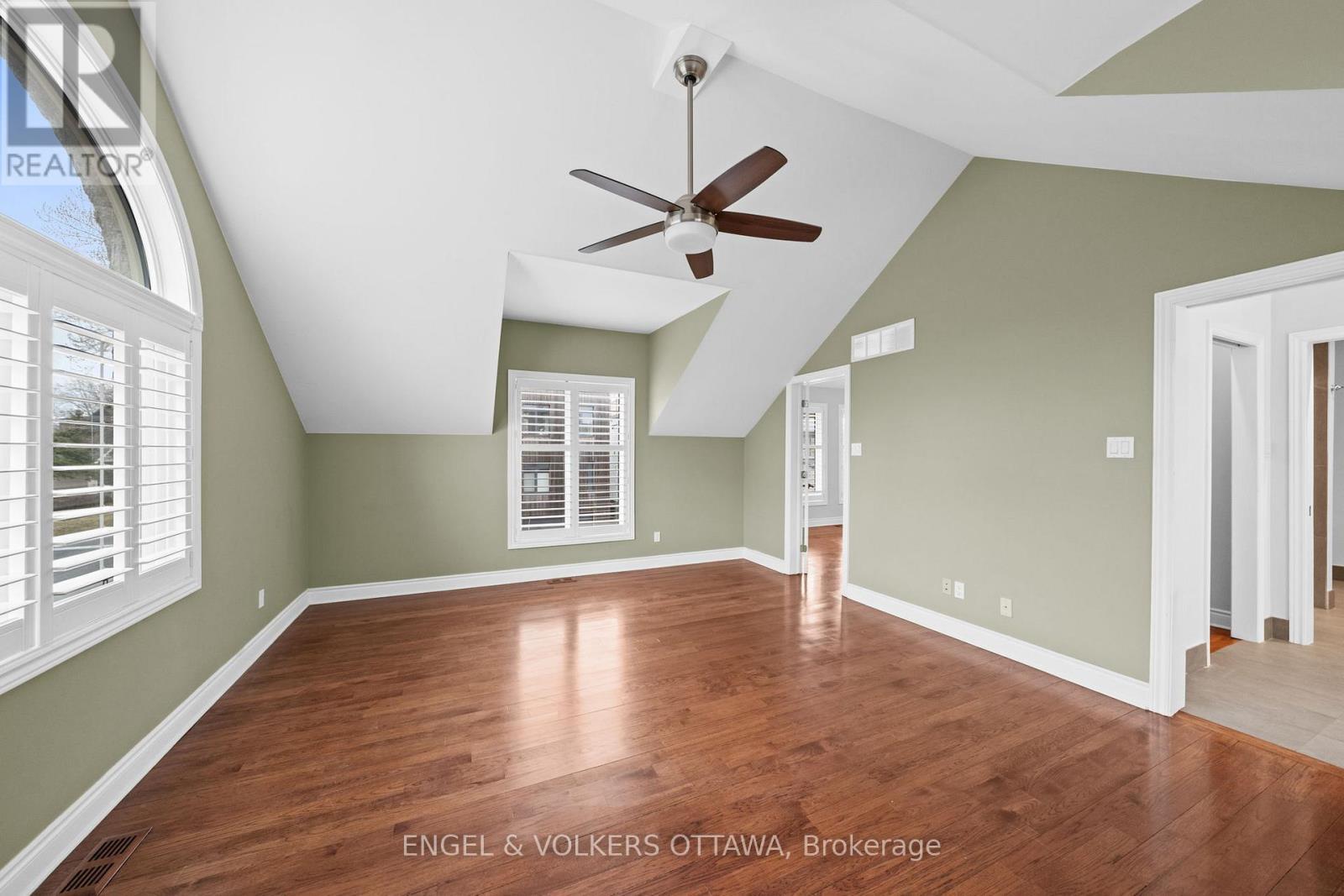 249 Atlantis Avenue, Ottawa, ON - Indoor Photo Showing Other Room