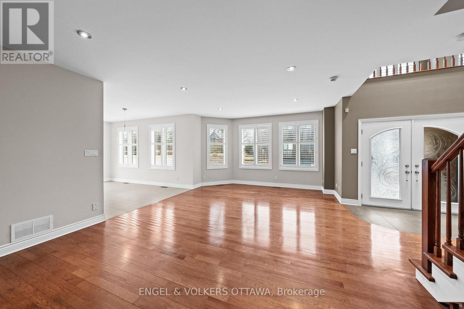 249 Atlantis Avenue, Ottawa, ON - Indoor Photo Showing Other Room