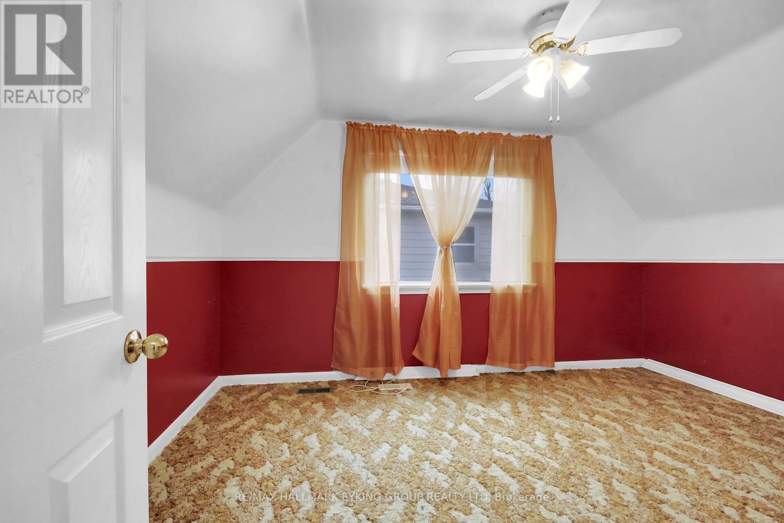 2018 Olympia Crescent, Ottawa, ON - Indoor Photo Showing Other Room