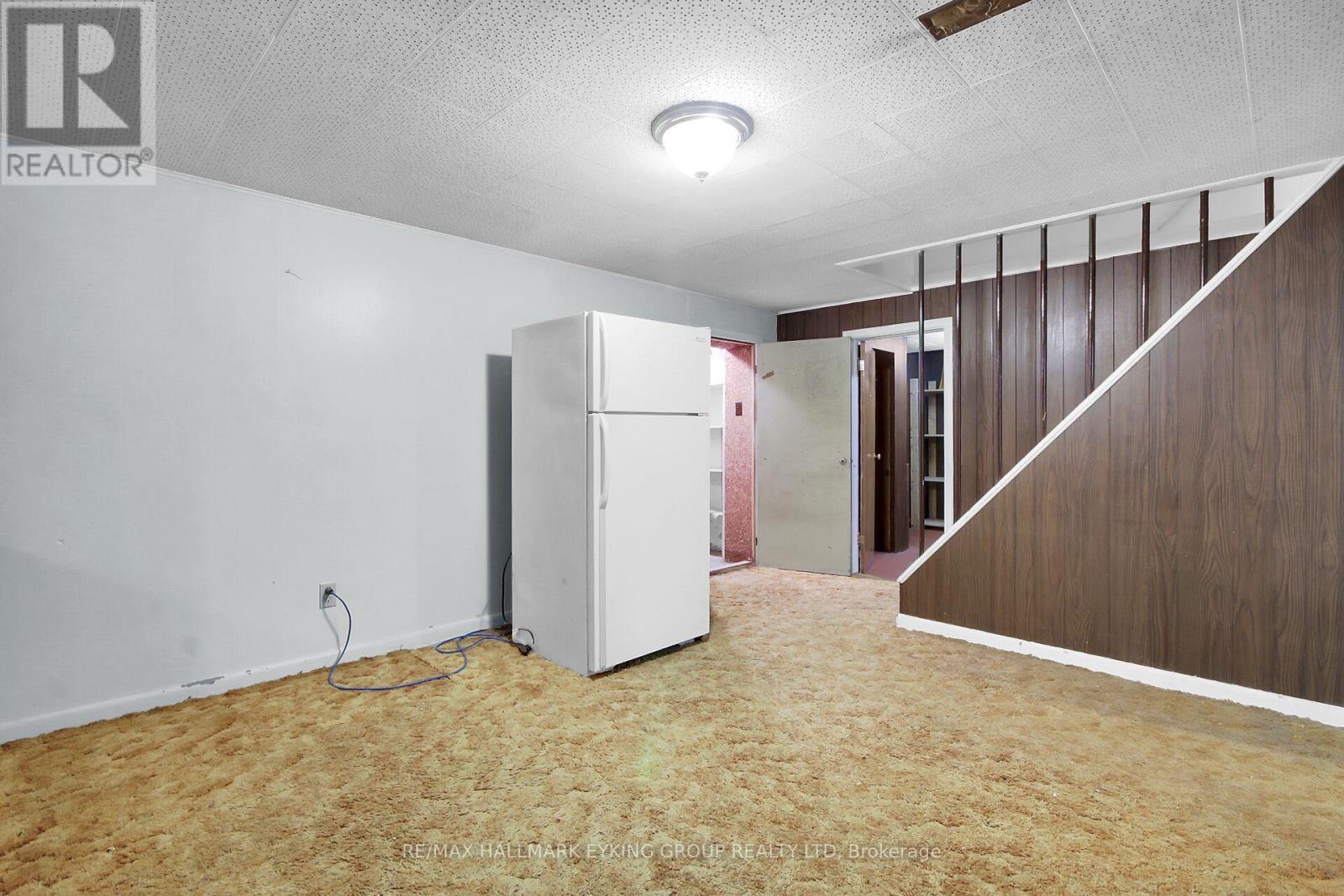 2018 Olympia Crescent, Ottawa, ON - Indoor Photo Showing Other Room