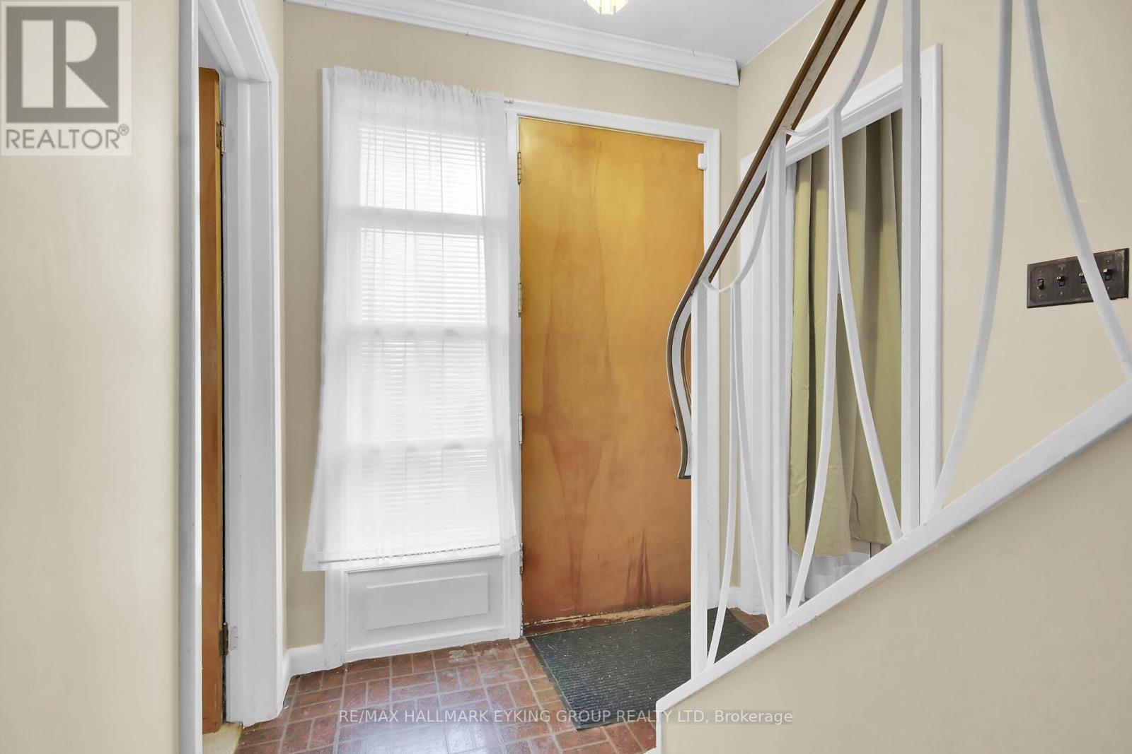 2018 Olympia Crescent, Ottawa, ON - Indoor Photo Showing Other Room
