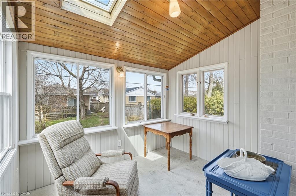 62 Grenadier Drive, Hamilton, ON - Indoor Photo Showing Other Room