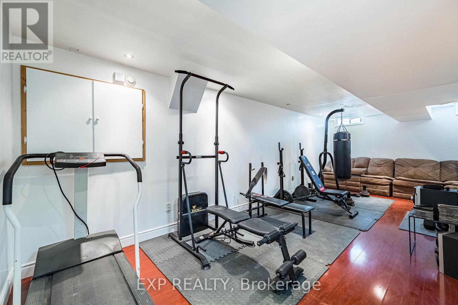 53 Sweetwood Circle, Brampton, ON - Indoor Photo Showing Gym Room
