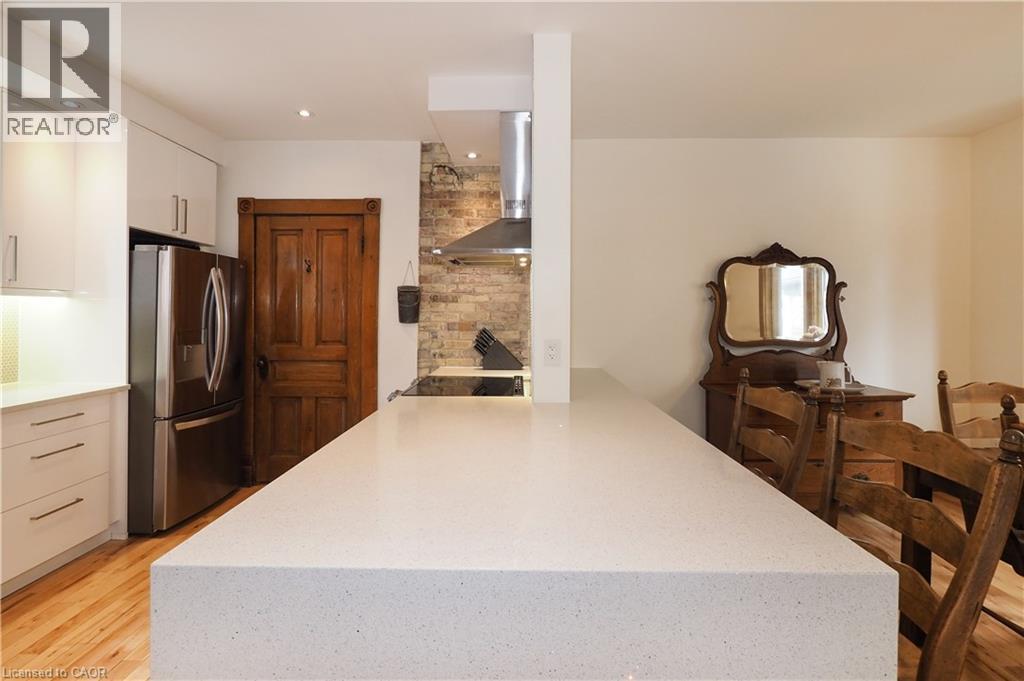 18 Theresa Street, Kitchener, ON - Indoor Photo Showing Other Room