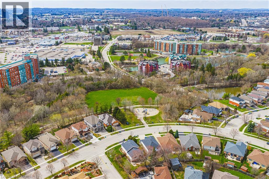 228 Holbeach Crescent, Waterloo, ON - Outdoor With View