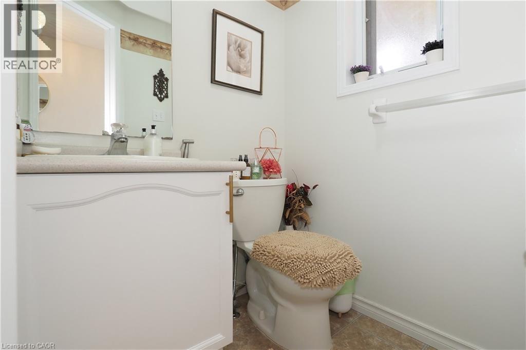 429 Exmoor Street, Waterloo, ON - Indoor Photo Showing Bathroom
