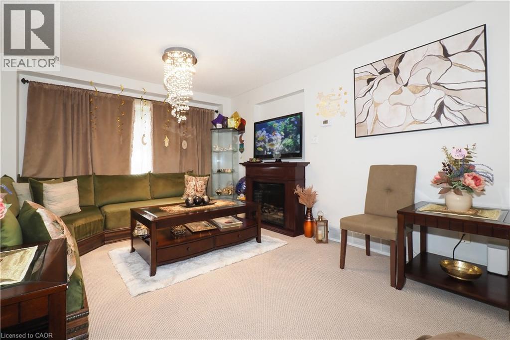 429 Exmoor Street, Waterloo, ON - Indoor