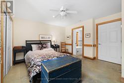 Main level Primary suite - 