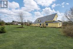 Side yard which could also be a building lot - 