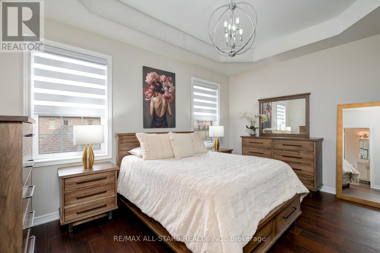 212 East'S Corners Boulevard, Vaughan, ON - Indoor Photo Showing Bedroom