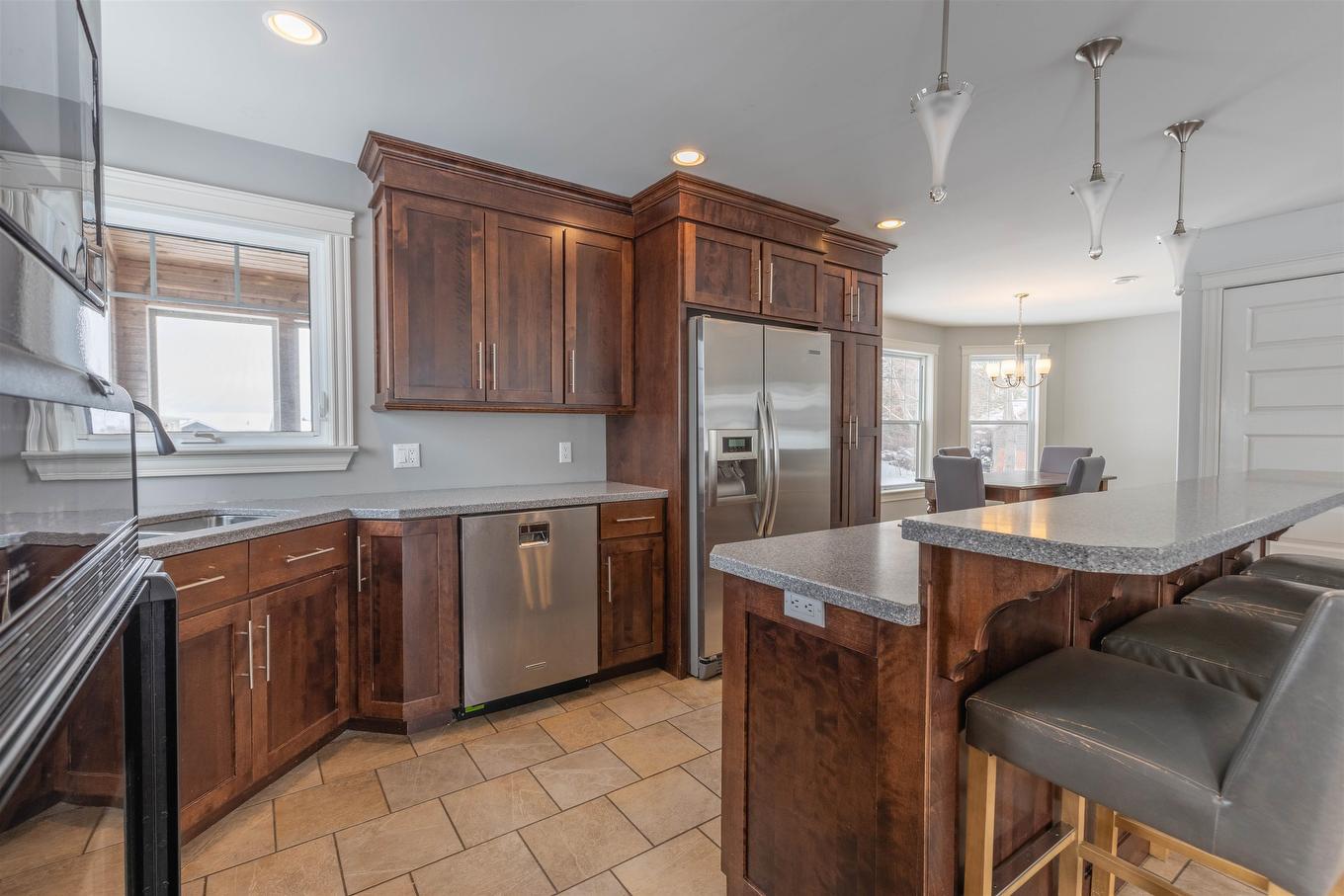 149 Prospect Drive, Stratford, PE - Indoor Photo Showing Kitchen