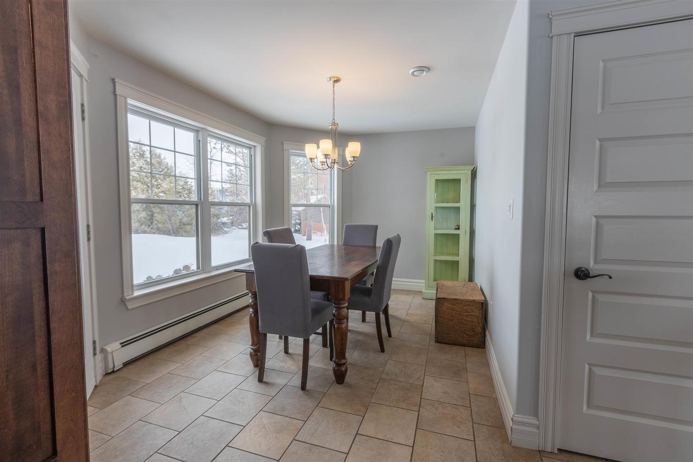 149 Prospect Drive, Stratford, PE - Indoor Photo Showing Dining Room