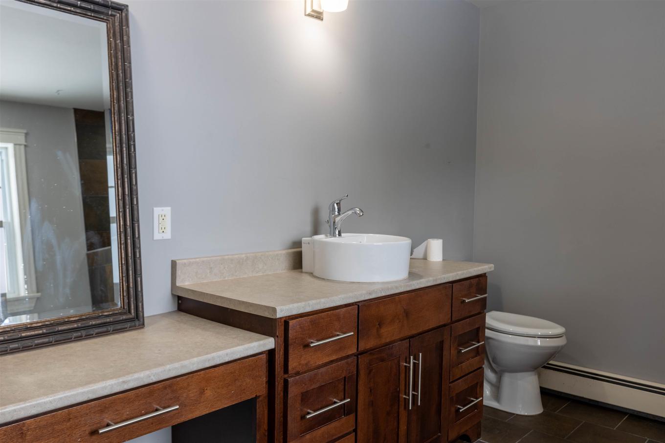 149 Prospect Drive, Stratford, PE - Indoor Photo Showing Bathroom