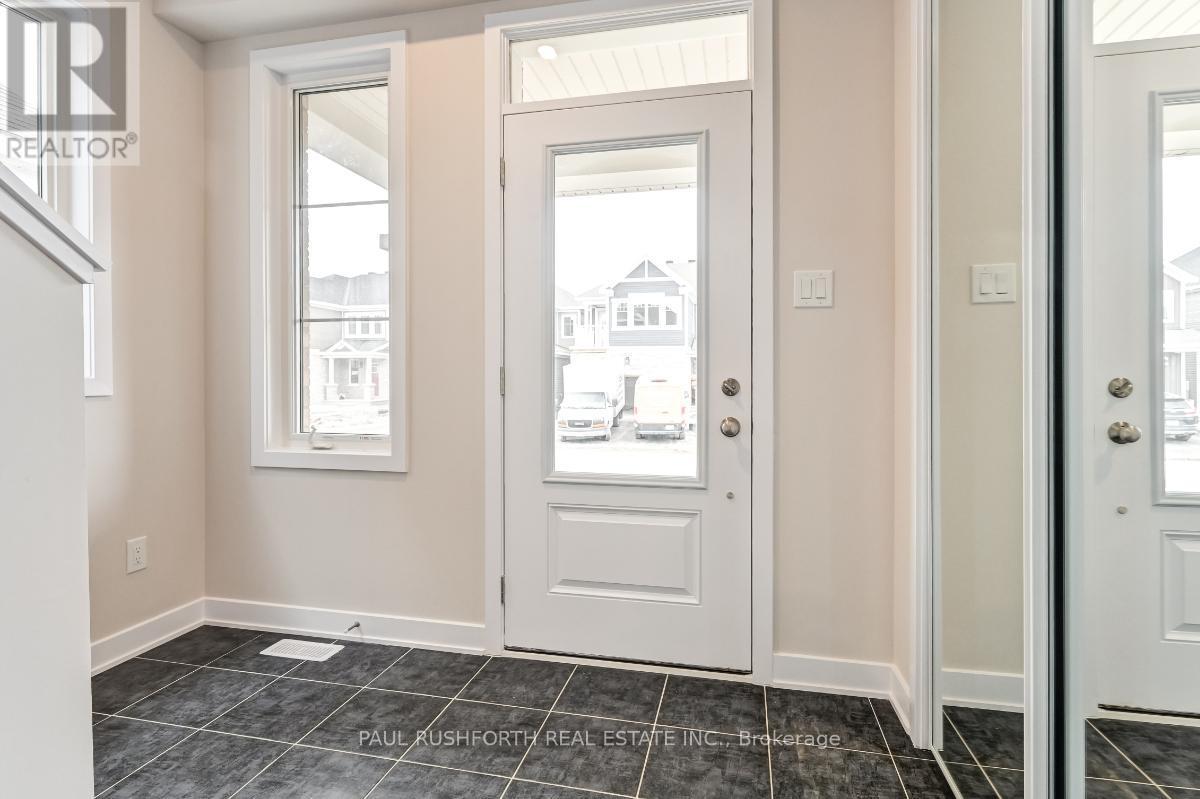 Entry - 623 Terrier Circle, Ottawa, ON - Indoor Photo Showing Other Room