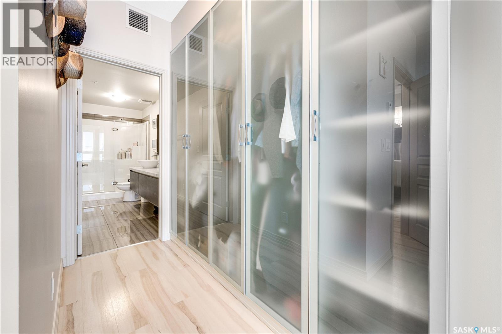 104 223 Evergreen Square, Saskatoon, SK - Indoor Photo Showing Bathroom