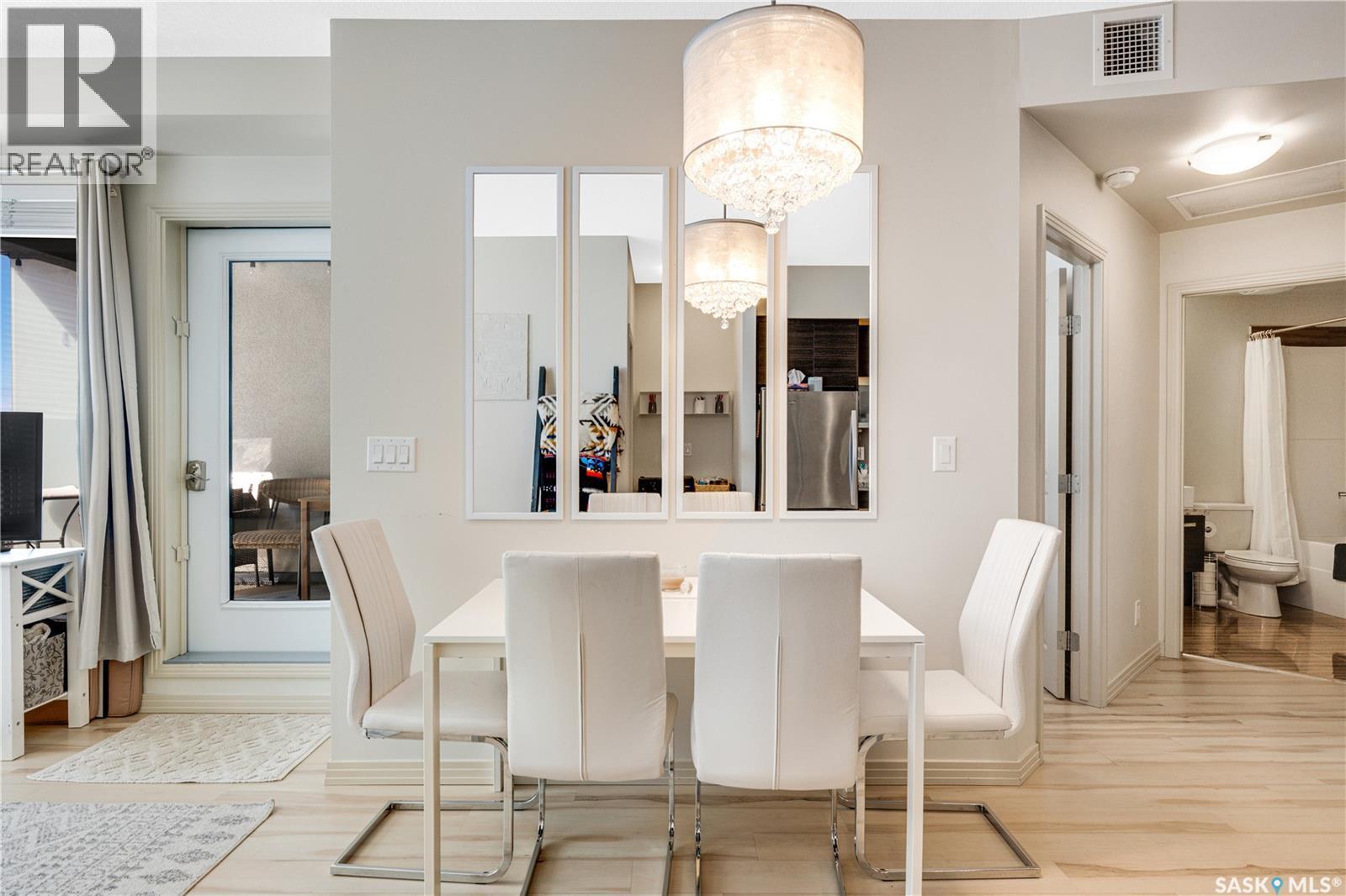 104 223 Evergreen Square, Saskatoon, SK - Indoor Photo Showing Dining Room