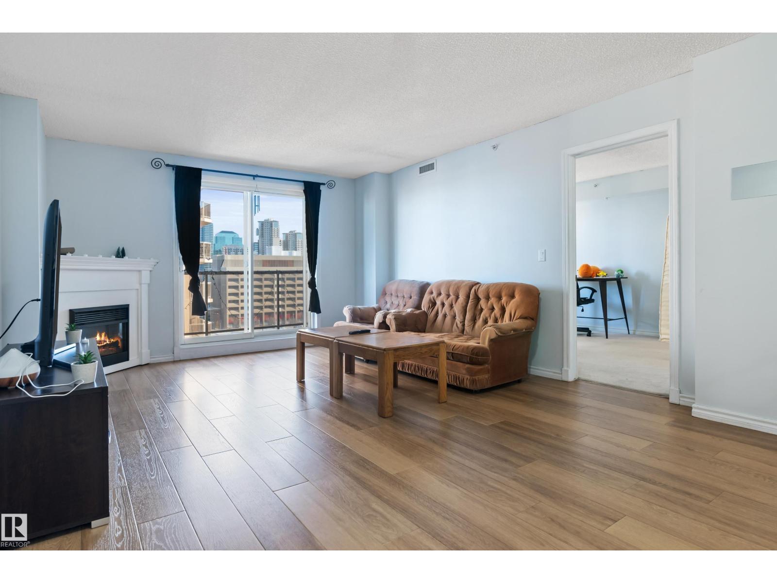 #1102 10909 103 Av Nw, Edmonton, AB