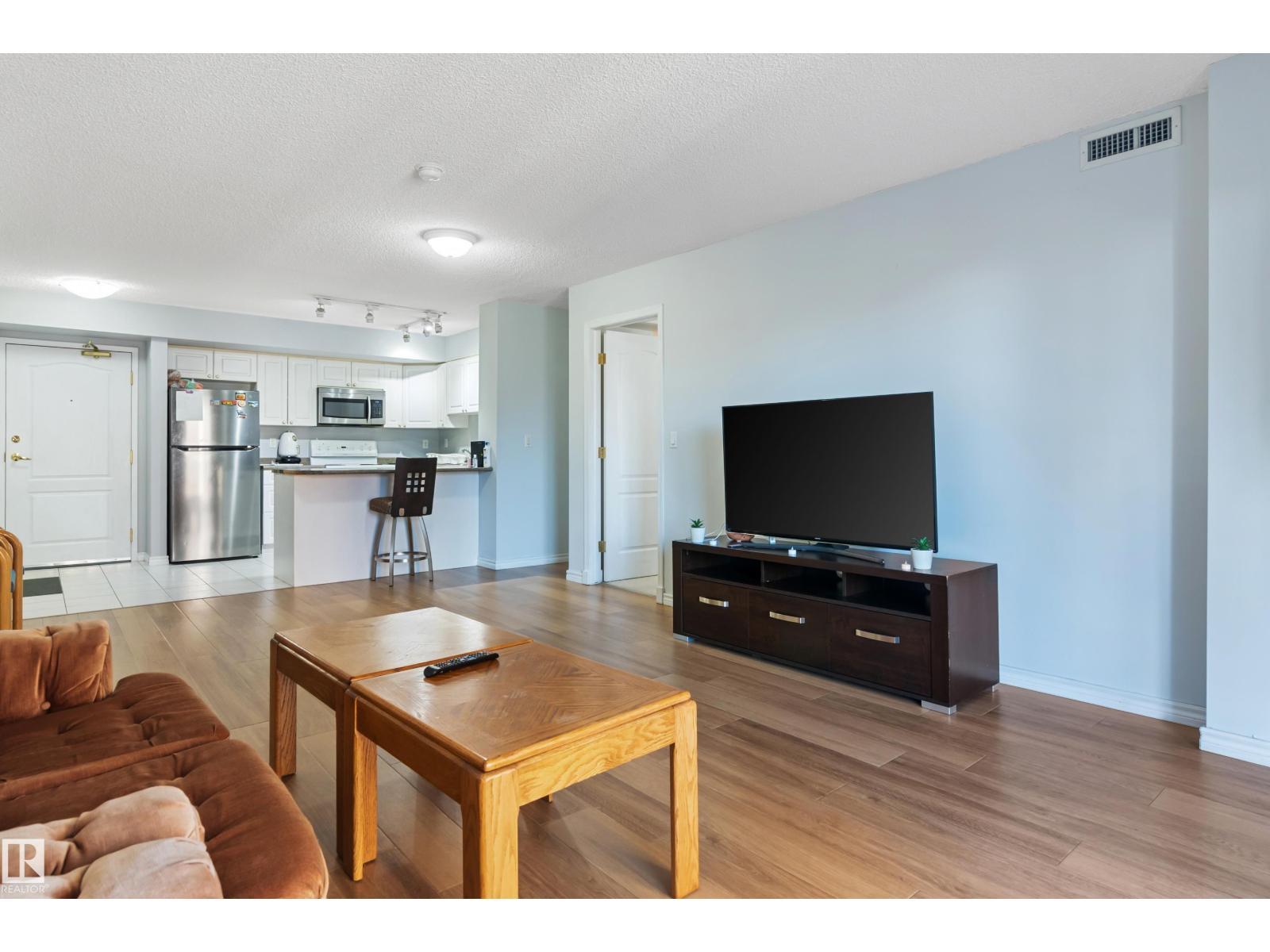 #1102 10909 103 Av Nw, Edmonton, AB