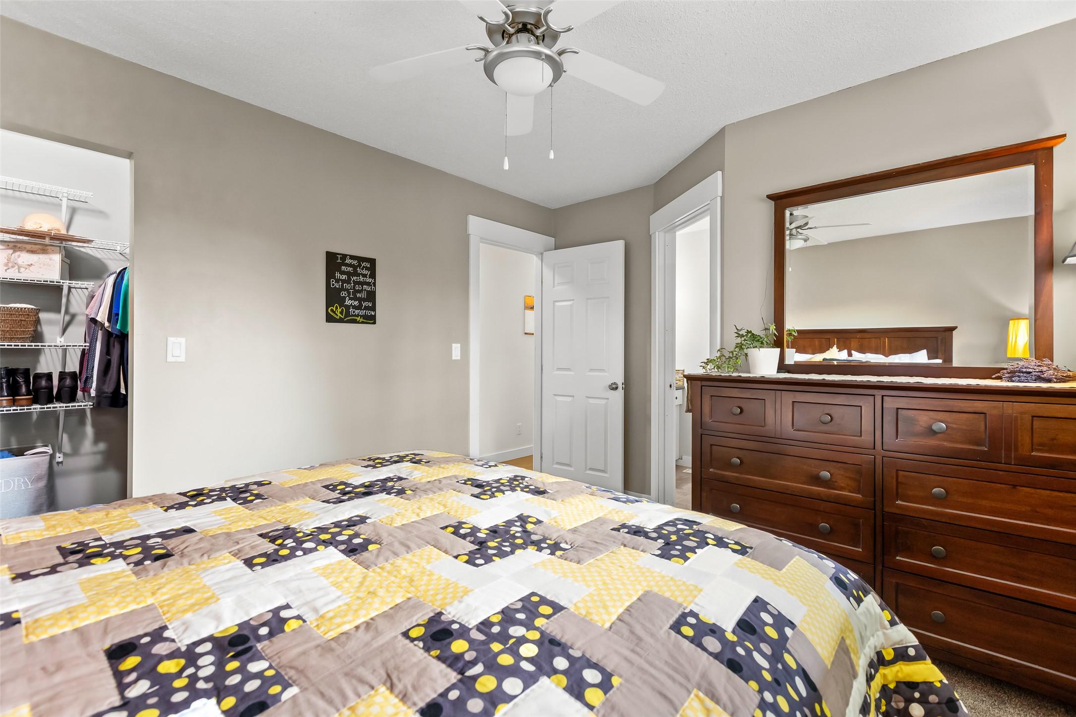 2107 Ash Street, Creston, BC - Indoor Photo Showing Bedroom