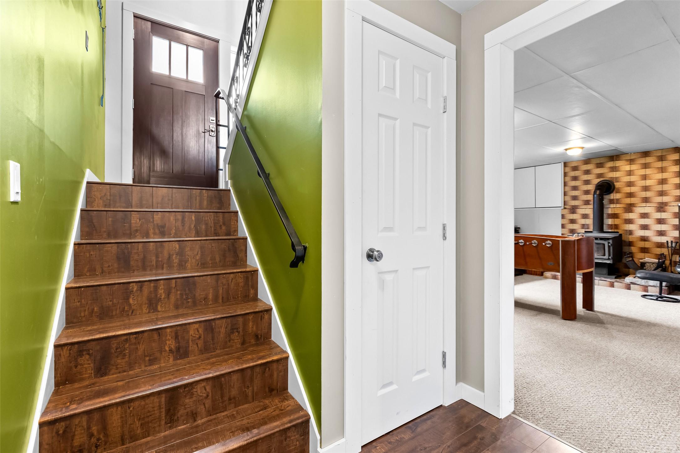 2107 Ash Street, Creston, BC - Indoor Photo Showing Other Room