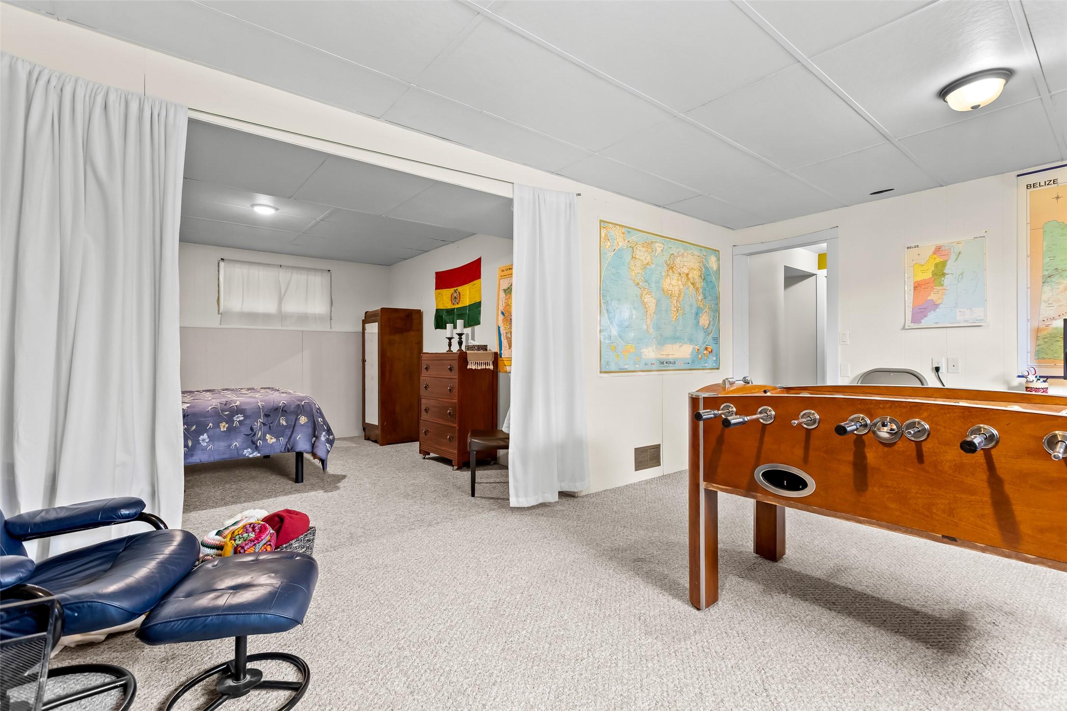 2107 Ash Street, Creston, BC - Indoor