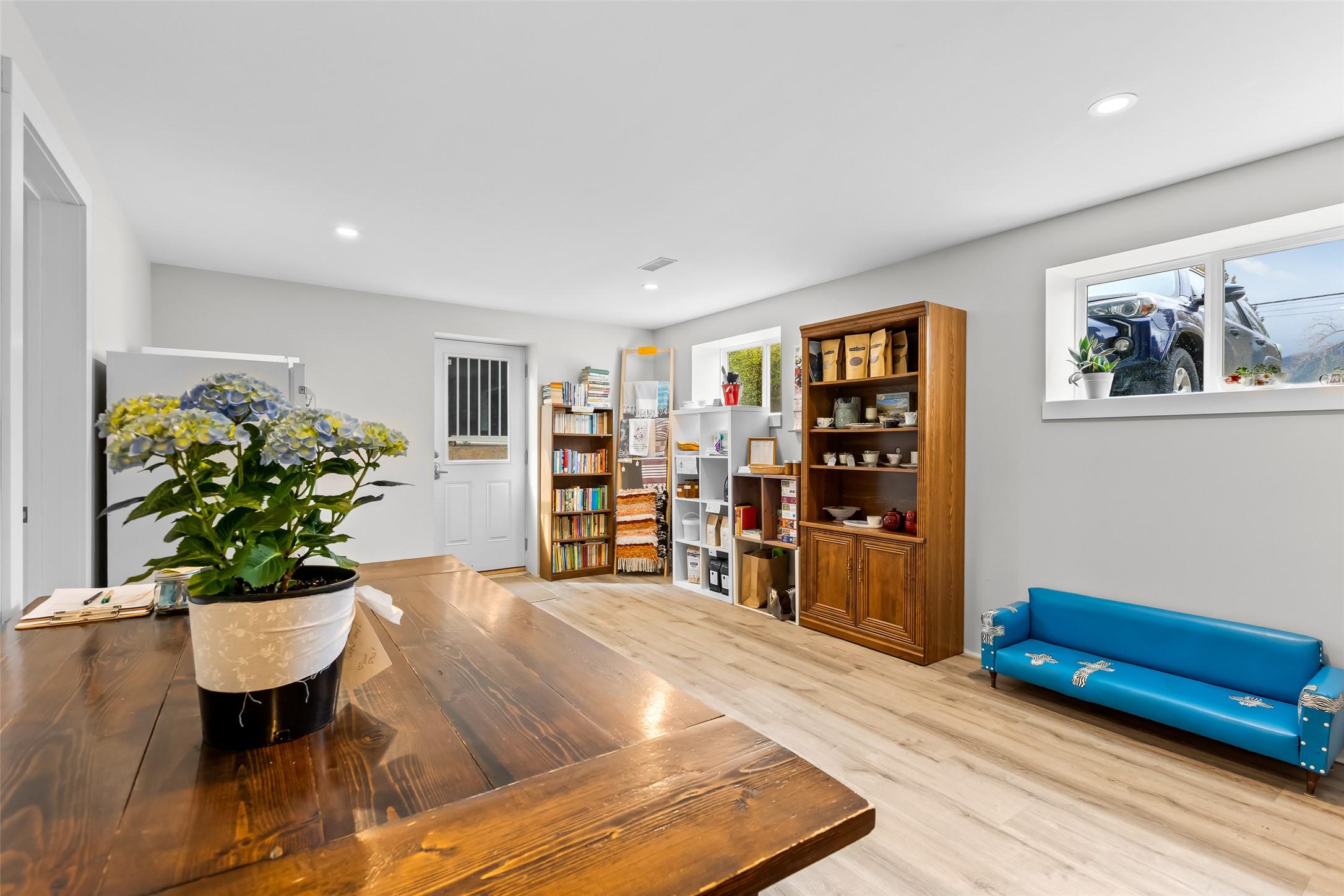 2107 Ash Street, Creston, BC - Indoor