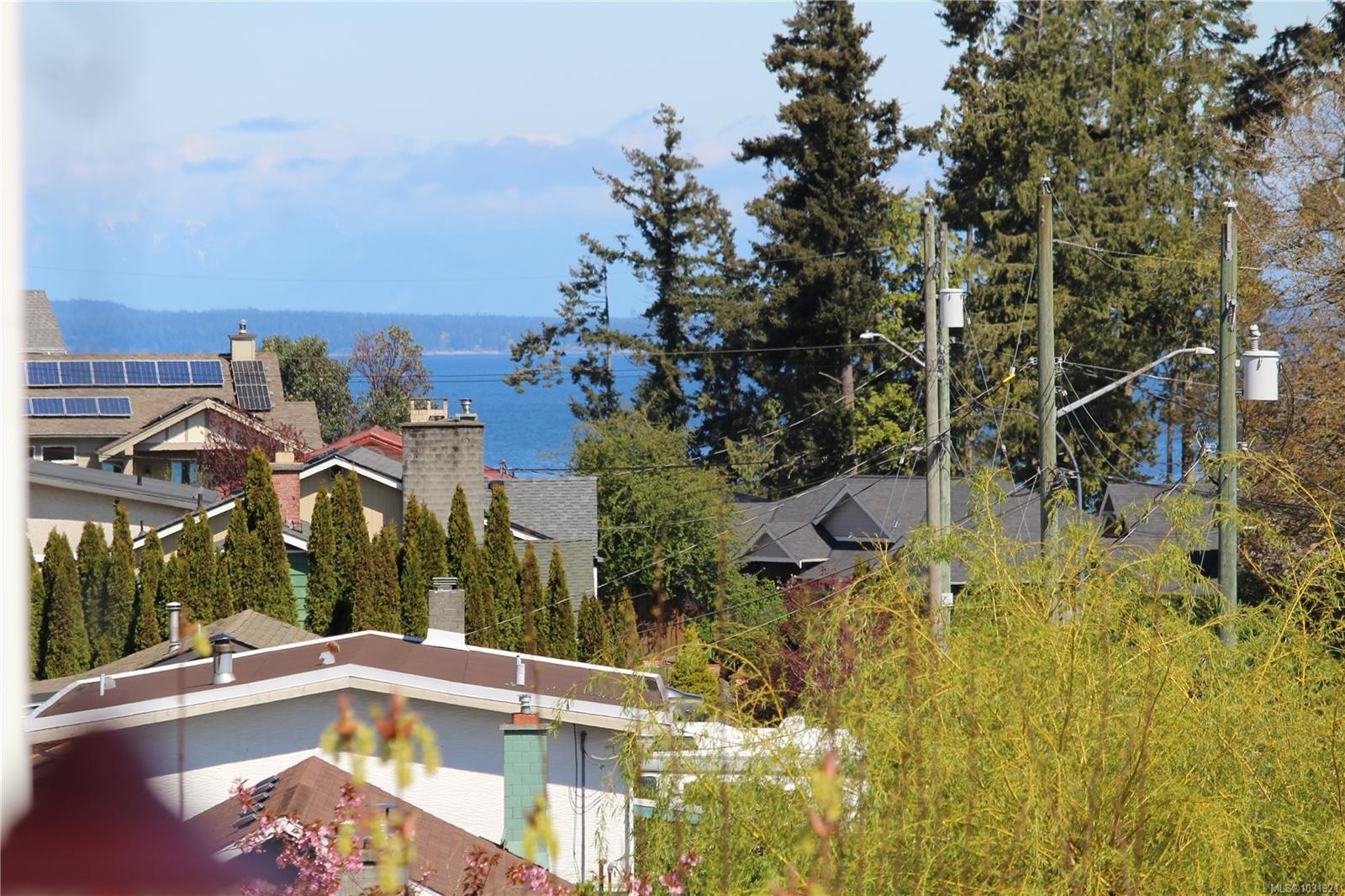 301-9942 Daniel St, Chemainus, BC - Outdoor With Body Of Water With View