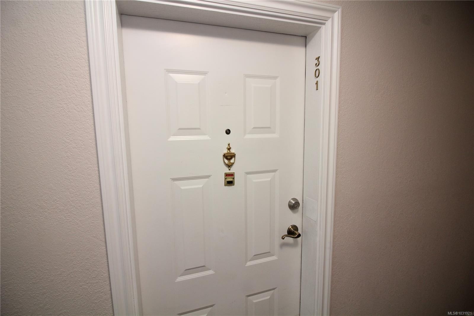 301-9942 Daniel St, Chemainus, BC - Indoor Photo Showing Other Room