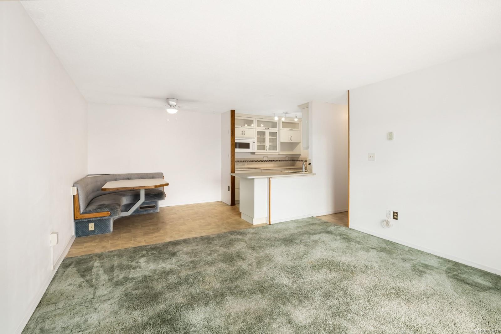 301-9942 Daniel St, Chemainus, BC - Indoor