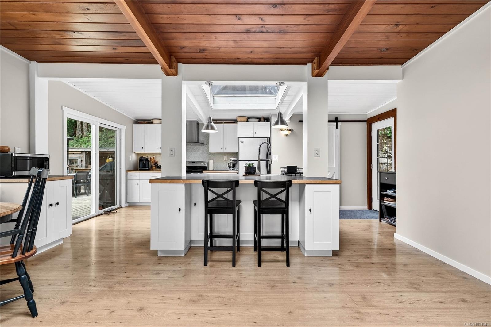 1465 North End Rd, Salt Spring, BC