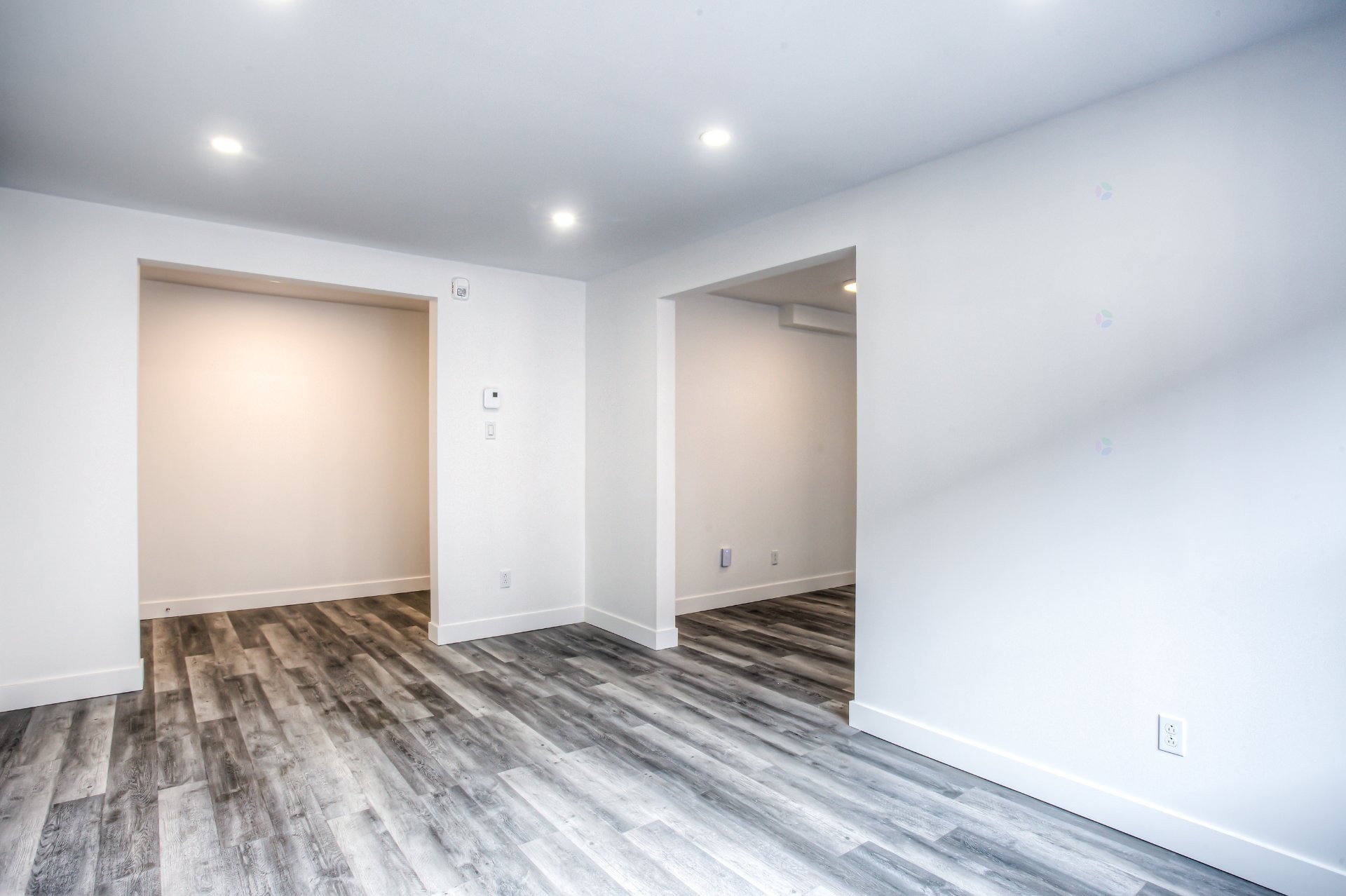 Salon - 6-4570 Av. Walkley, Montréal (Côte-Des-Neiges/Notre-Dame-De-Grâce), QC - Indoor Photo Showing Other Room