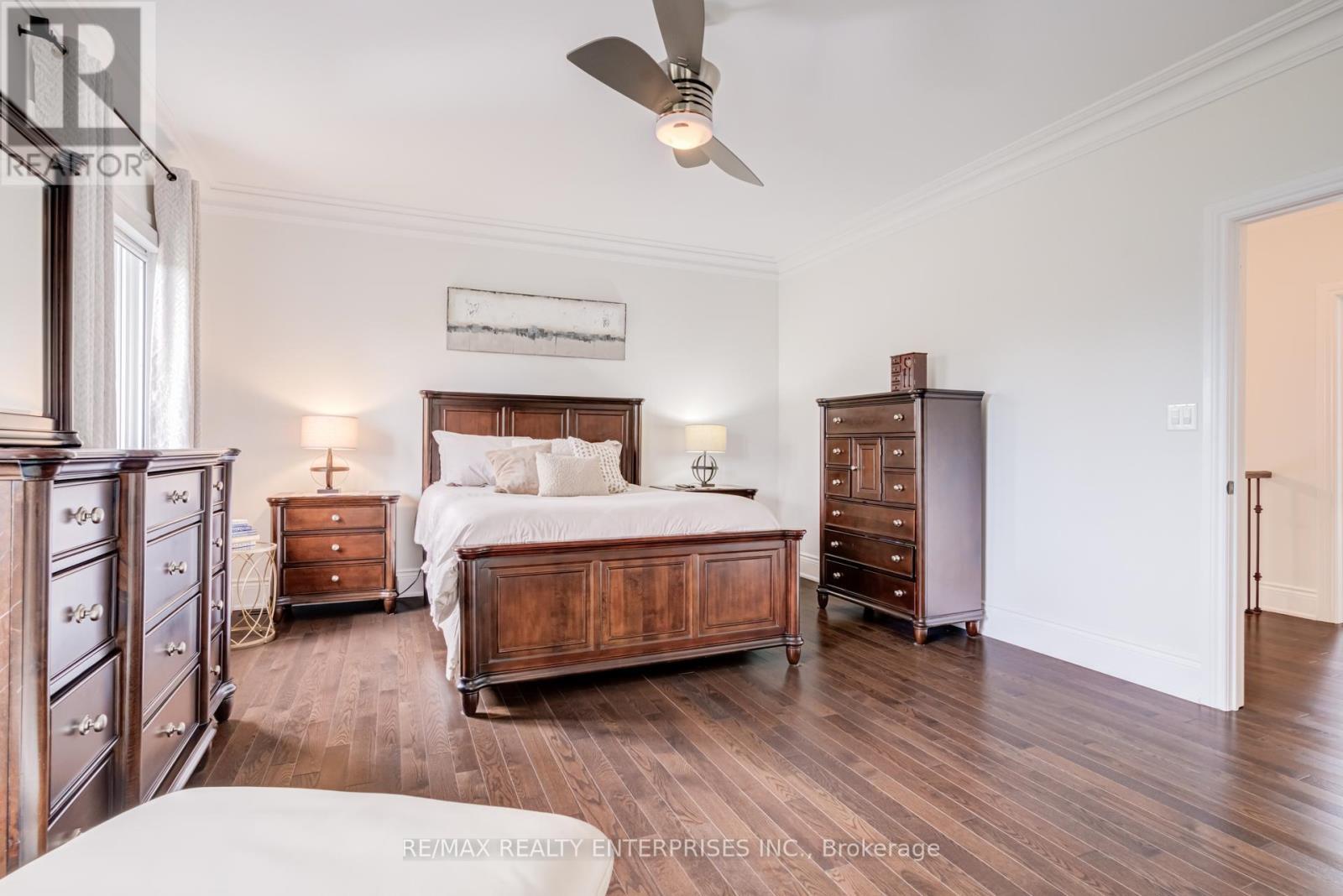 1842 Pagehurst Avenue, Mississauga, ON - Indoor Photo Showing Bedroom