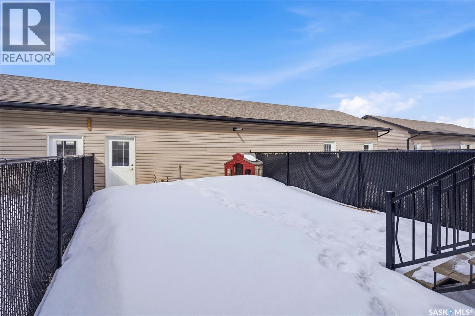 5414 Mitchinson Way, Regina, SK - Outdoor With Exterior