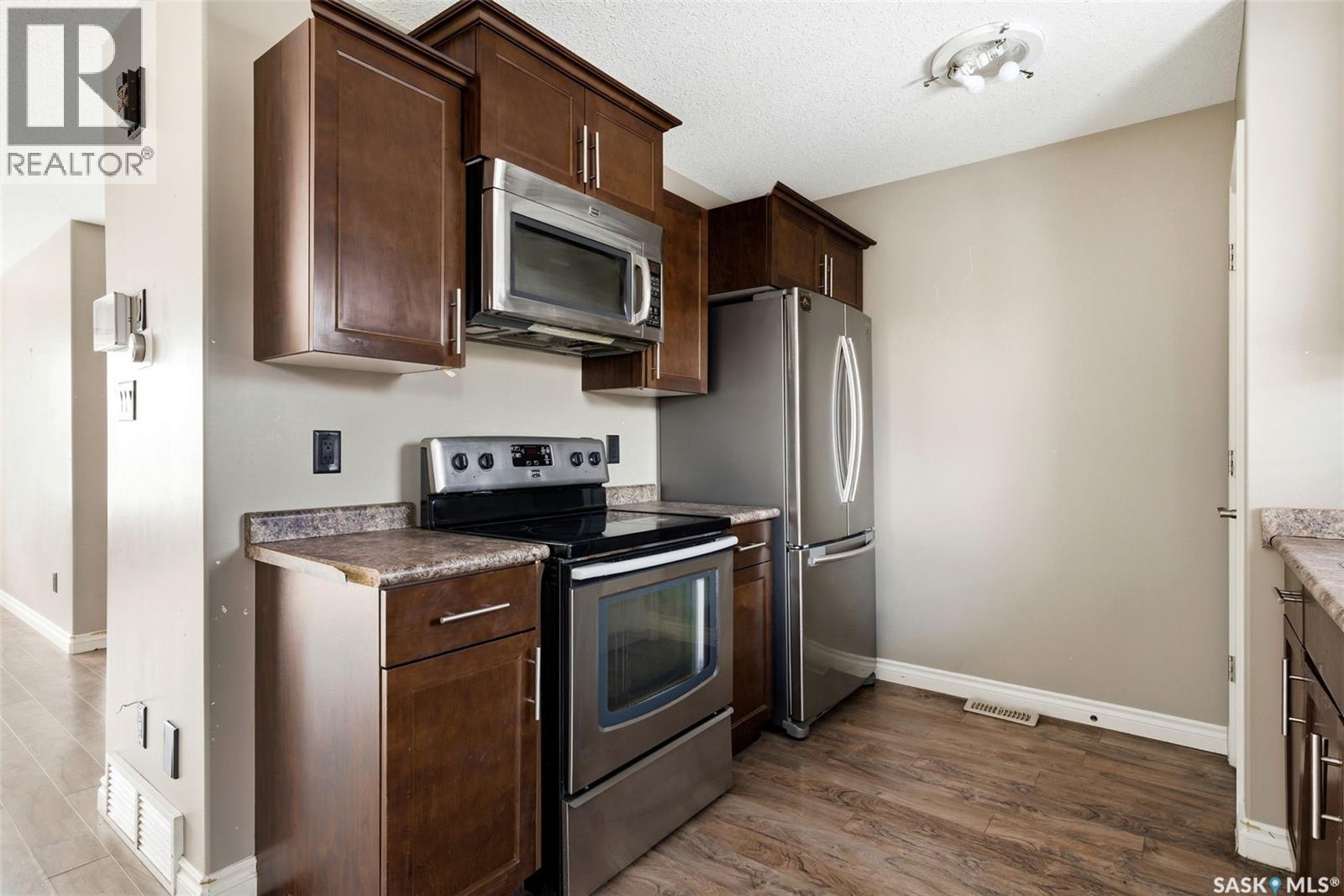 5414 Mitchinson Way, Regina, SK - Indoor Photo Showing Kitchen