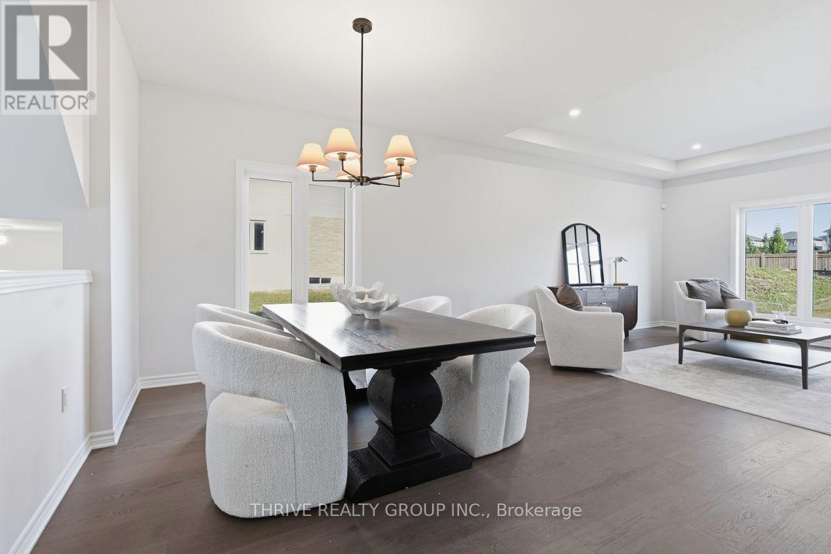 64 Basil Crescent, Middlesex Centre (Ilderton), ON - Indoor Photo Showing Dining Room