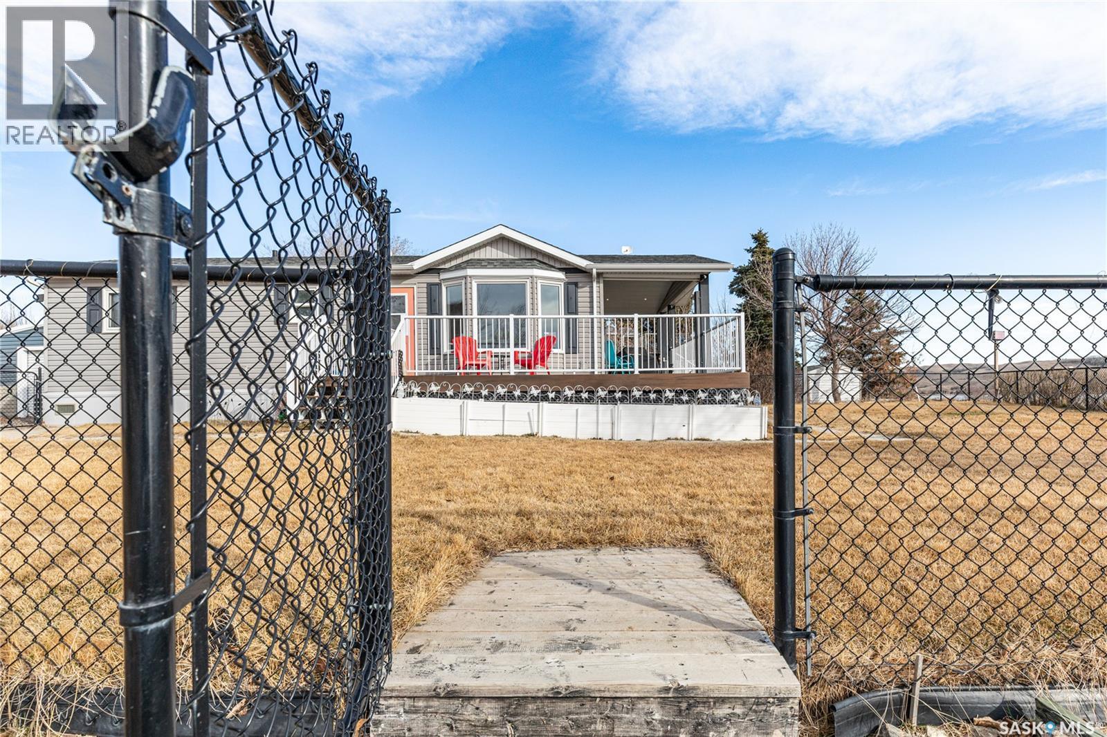 130 Marine Drive, South Lake, SK - Outdoor