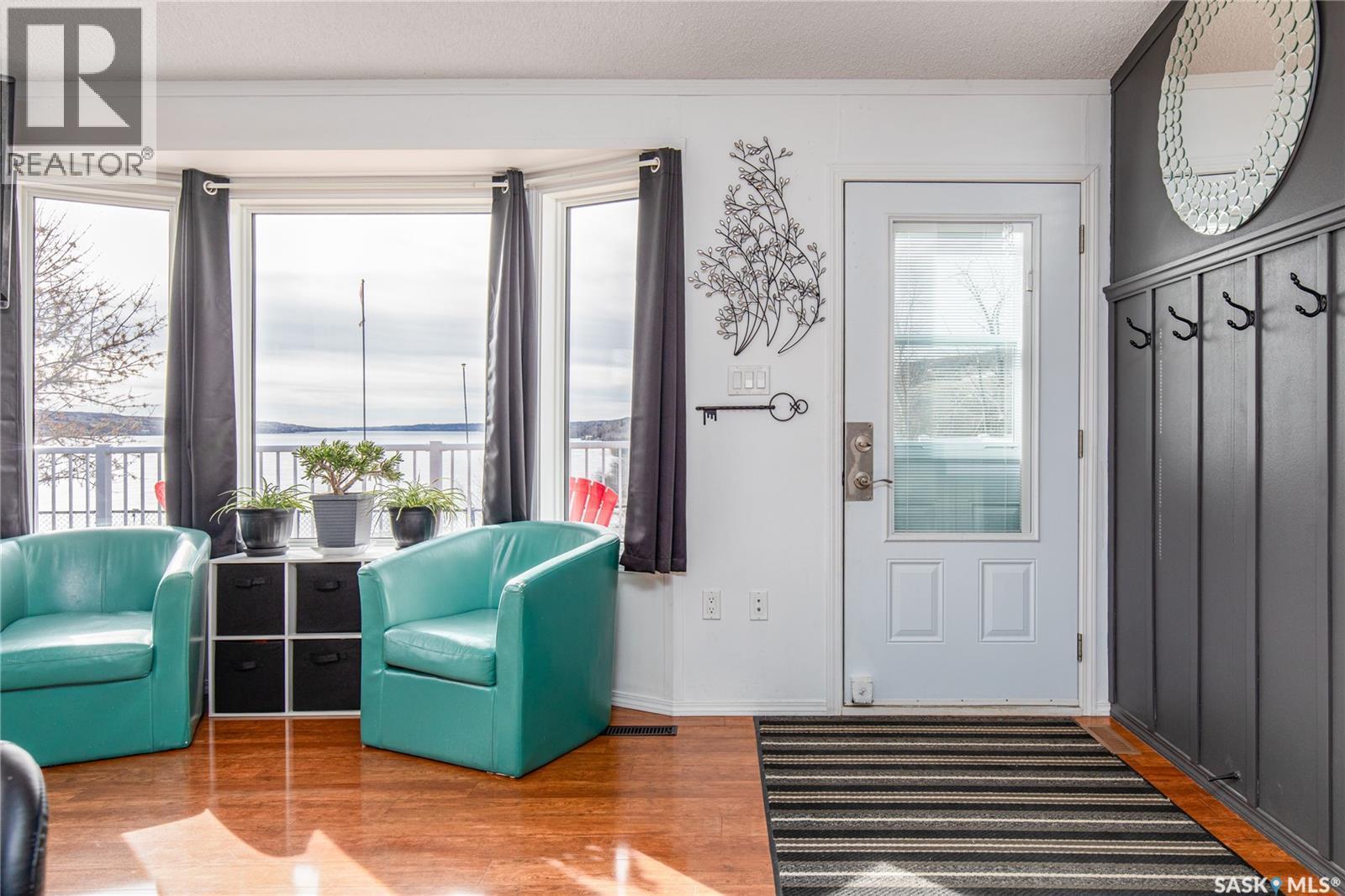 130 Marine Drive, South Lake, SK - Indoor