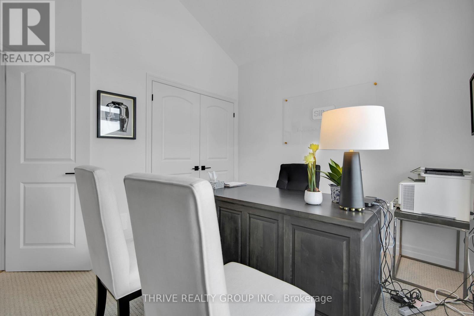 15 - 1080 Upperpoint Avenue, London South (South B), ON - Indoor