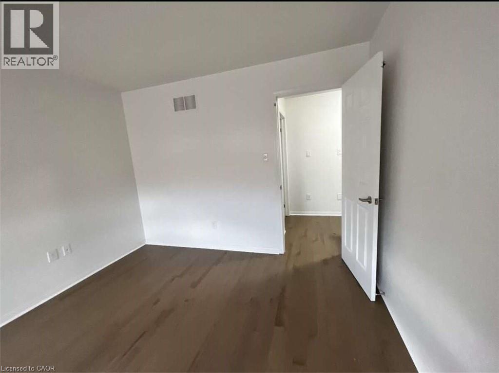 450 Cavanagh Lane, Milton, ON - Indoor Photo Showing Other Room